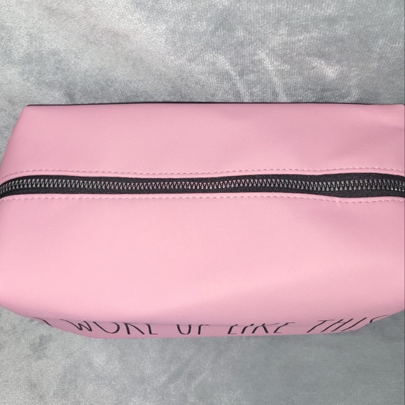 Rae Dunn "I Woke Up Like This" cosmetic pouch. Nwt. - Picture 6 of 9